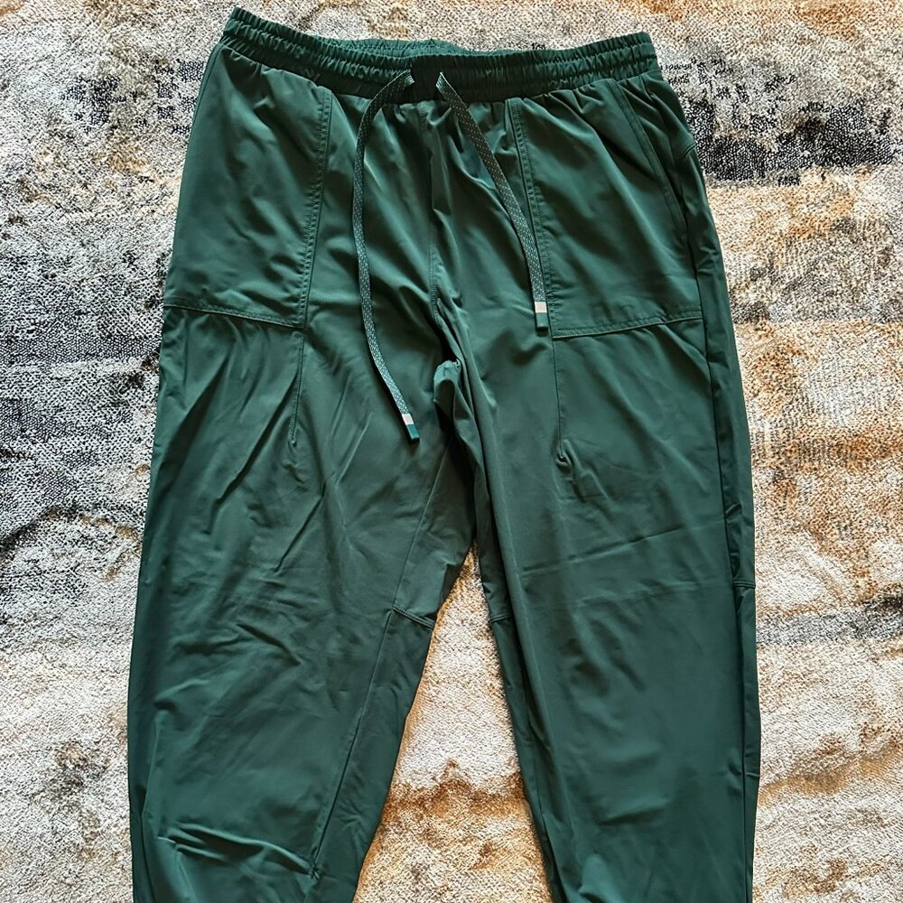 WOMEN'S FABLETICS THE ONE JOGGER SIZE LARGE DEEP SEA GREEN